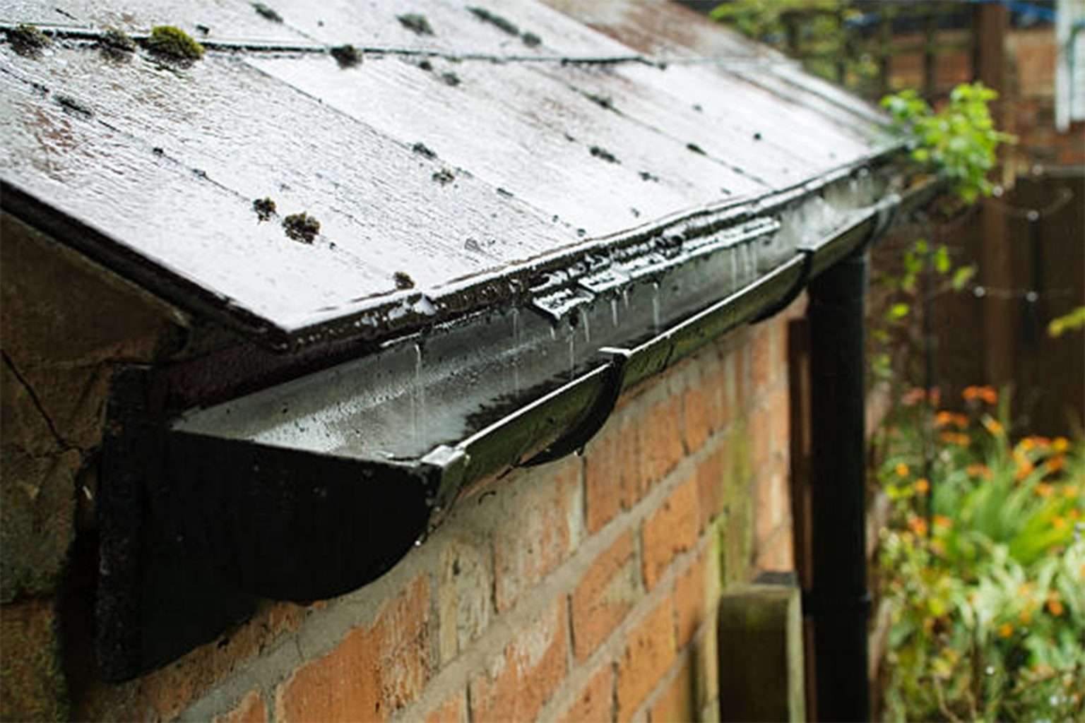 Best Rain Gutter Near Me in Rancho Sta. Margarita, CA