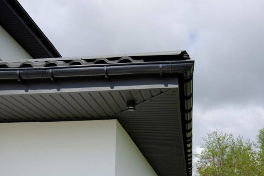 Black Seamless Rain Gutters