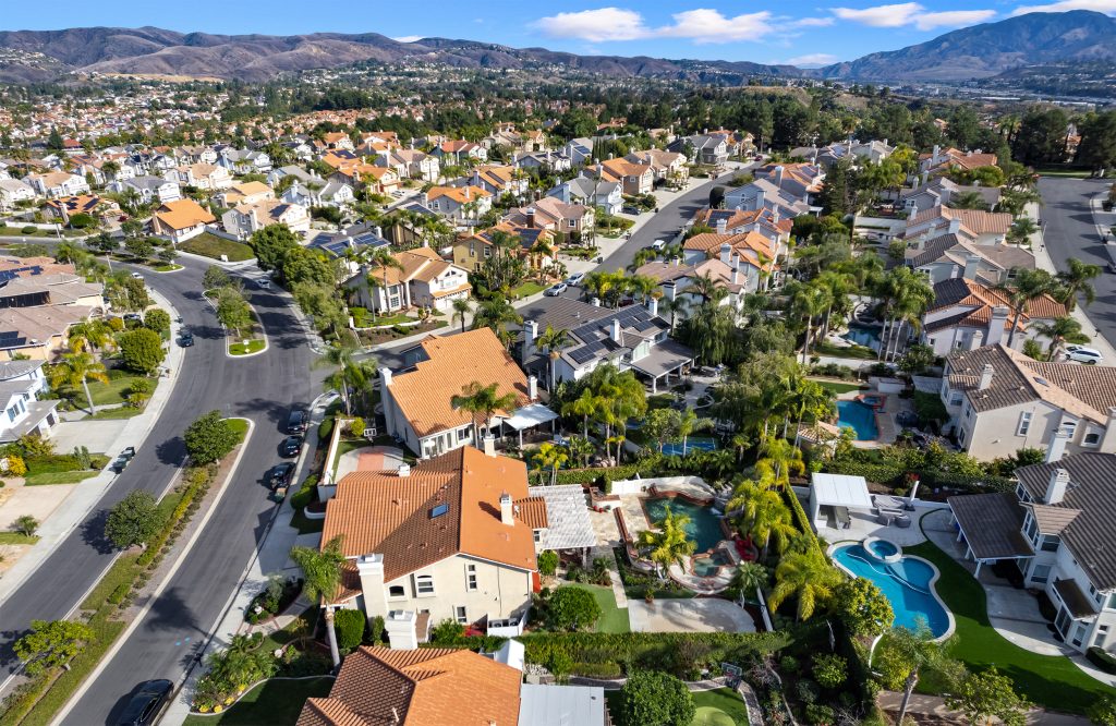 The Best Rain Gutters Near Me in Oak View, CA